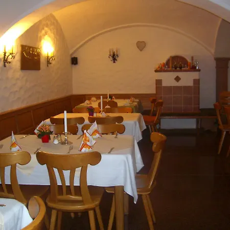 Langasthof Braukeller Szálloda *