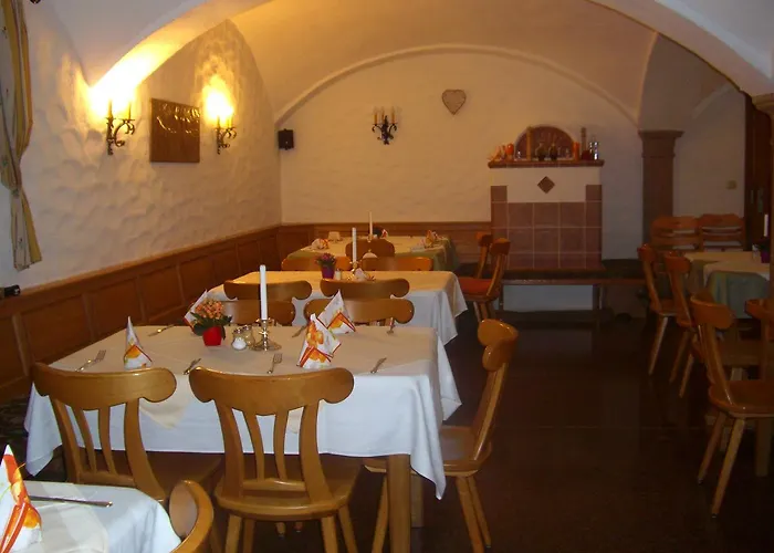 Braukeller Hotel *